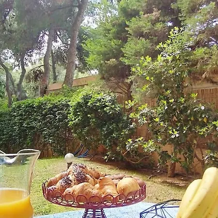 Garden Apartment With Bbq In The Athenian Riviera Exterior foto