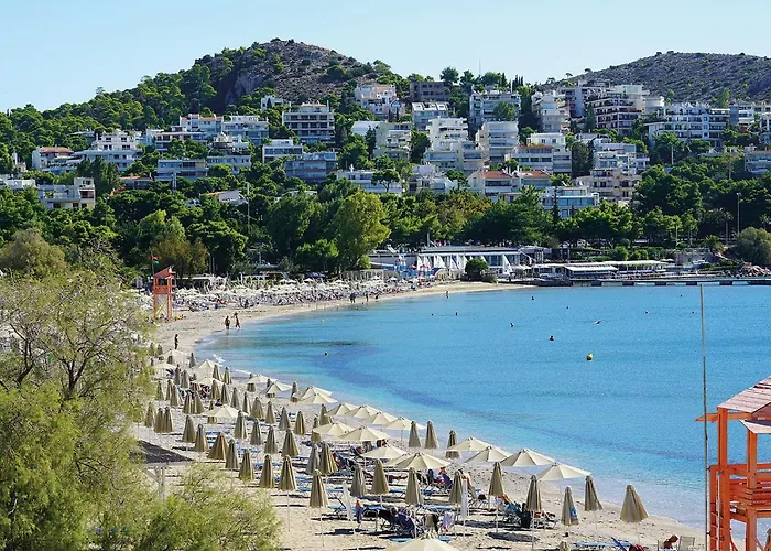 Garden Apartment With Bbq In The Athenian Riviera